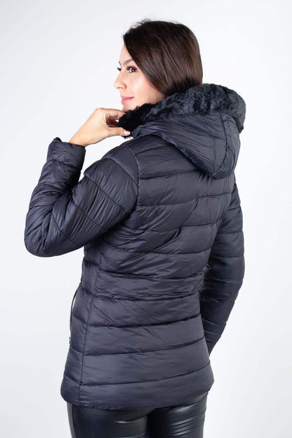 Jaqueta feminina curta de nylon forrada 80239