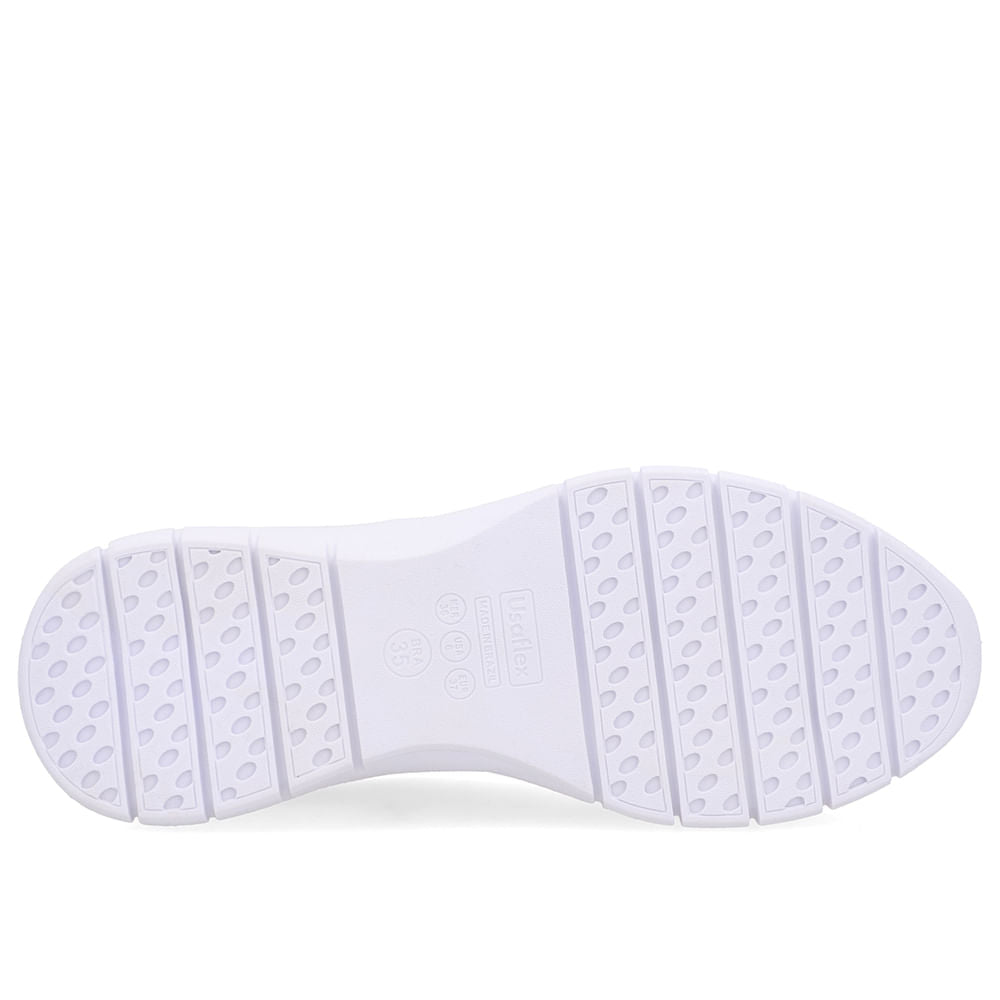 Tênis Slip On Verniz Básico