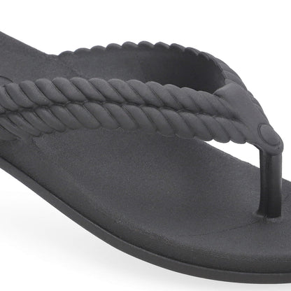 Chinelo Poofy Tira Trabalhada