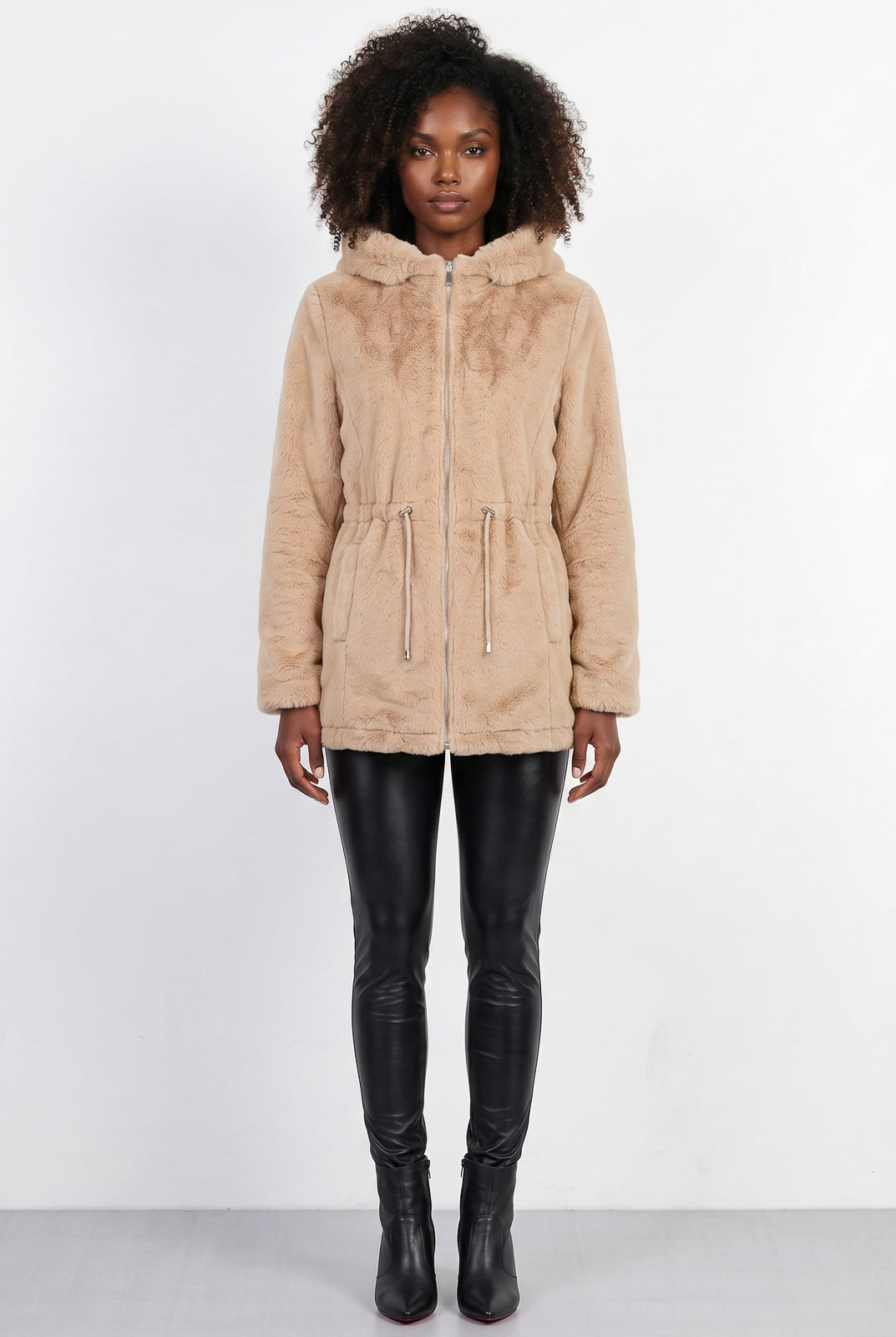 Parka feminina resinada dupla face com pelo 61469